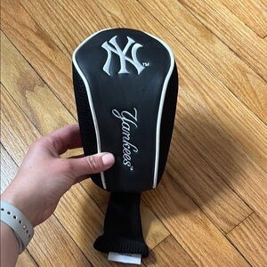 Yankees Black Golf Club Head Cover